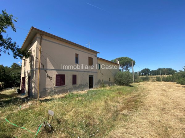 casa indipendente in vendita a Cortona in zona Pietraia