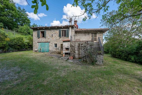 casa indipendente in vendita a Cortona in zona Casale