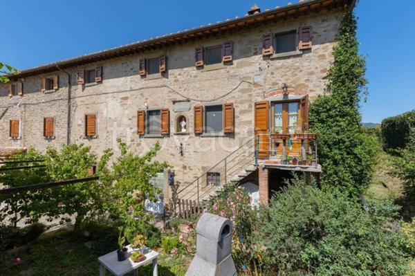 casa indipendente in vendita a Cortona in zona Casale