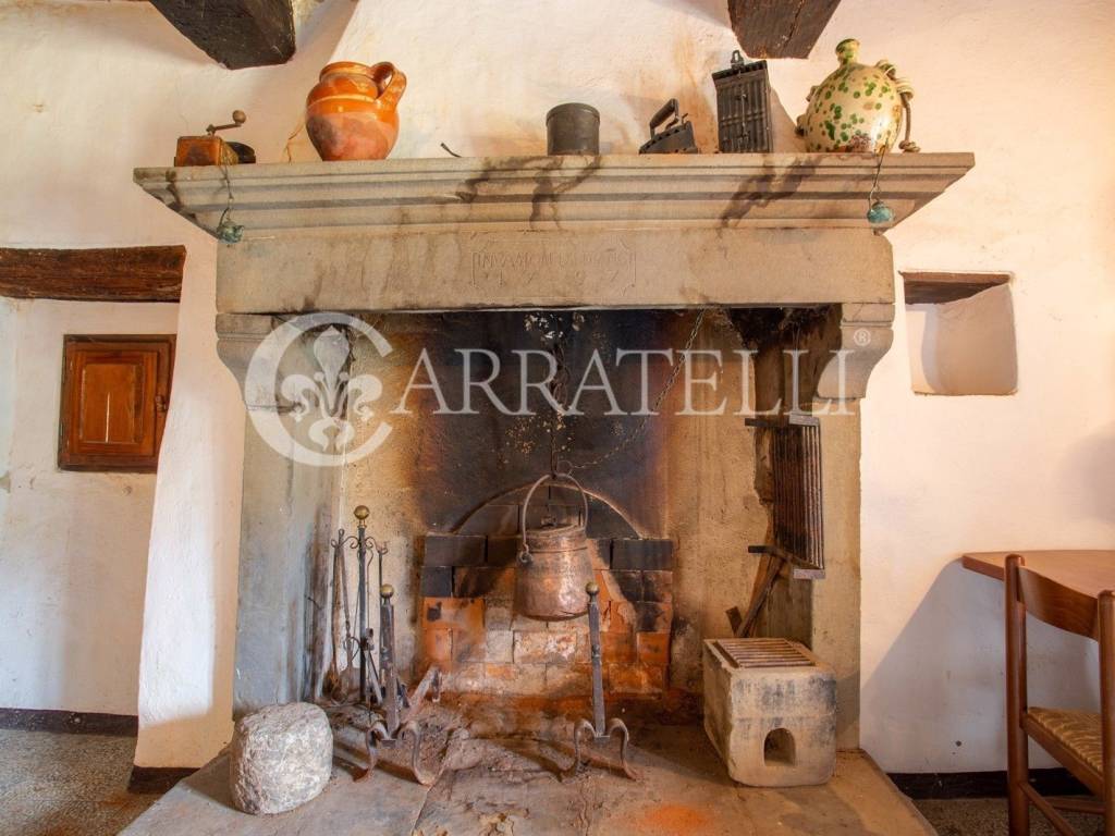casa indipendente in vendita a Cortona in zona Casale