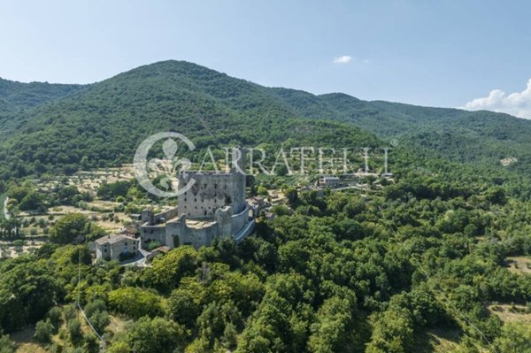 casa indipendente in vendita a Cortona in zona Casale