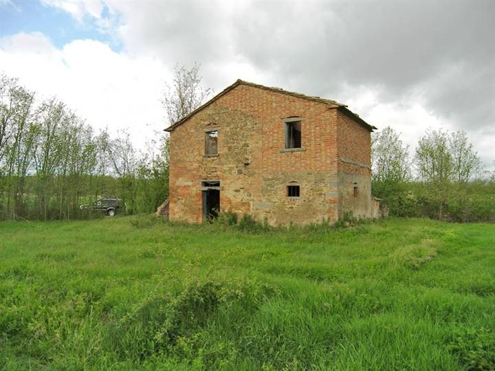 casa indipendente in vendita a Cortona in zona Pietraia