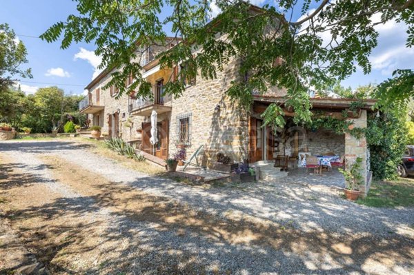 casa indipendente in vendita a Cortona in zona Casale
