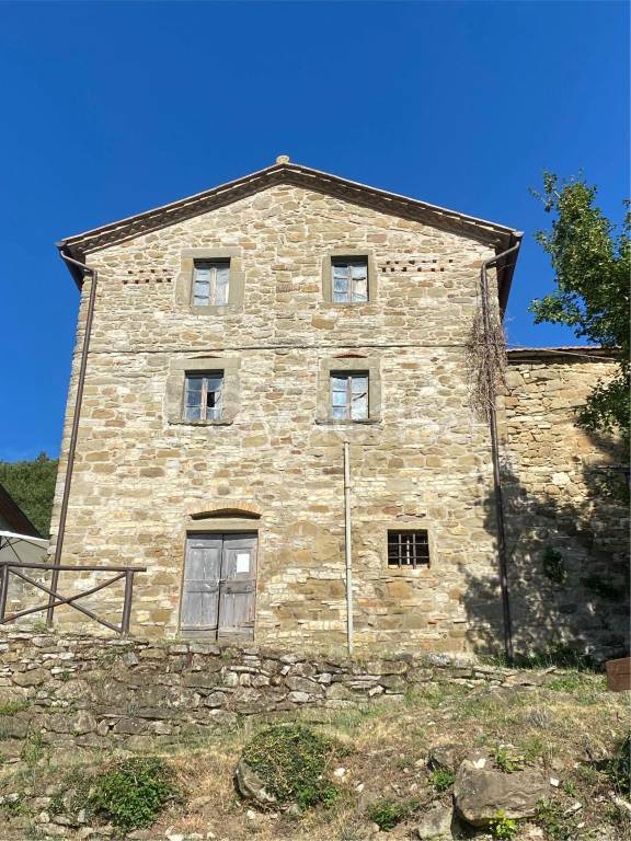 casa indipendente in vendita a Cortona in zona Casale