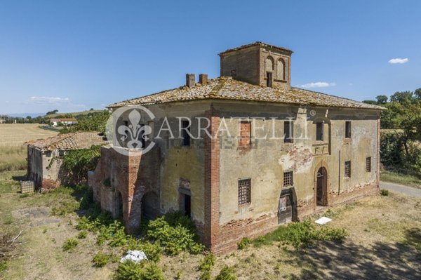 casa indipendente in vendita a Cortona