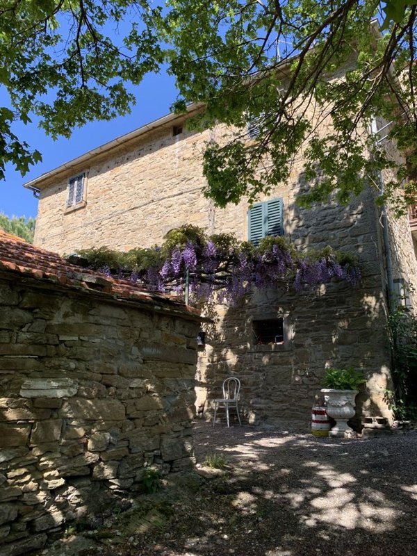 pentavano in vendita a Cortona in zona Cantalena