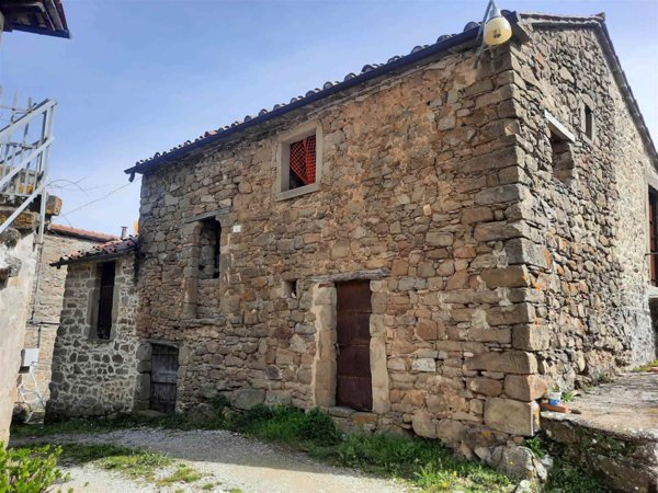 appartamento in vendita a Cortona in zona Poggioni