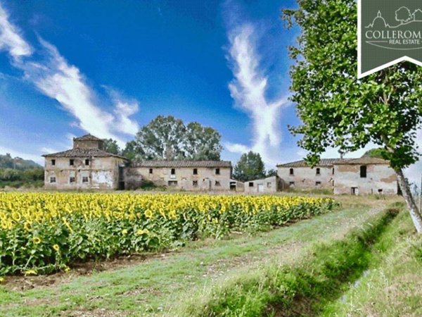 casa indipendente in vendita a Cortona in zona Casale