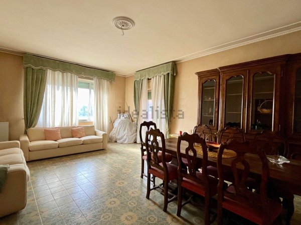 appartamento in vendita a Cortona in zona Camucia