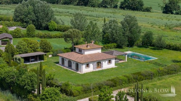casa indipendente in vendita a Cortona in zona Casale