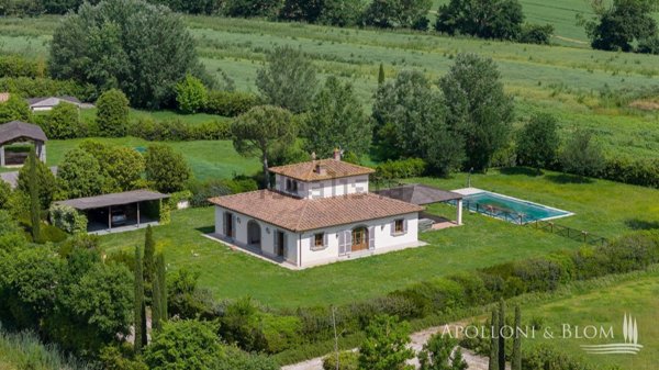 casa indipendente in vendita a Cortona in zona Casale