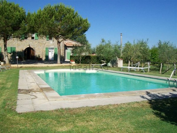 casale in vendita a Cortona
