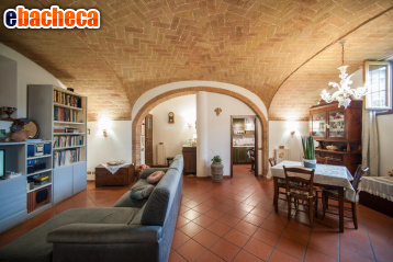 appartamento in vendita a Cortona in zona Montecchio