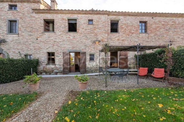 appartamento in vendita a Cortona in zona Creti