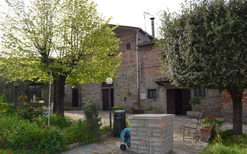 casa indipendente in vendita a Cortona in zona Riccio