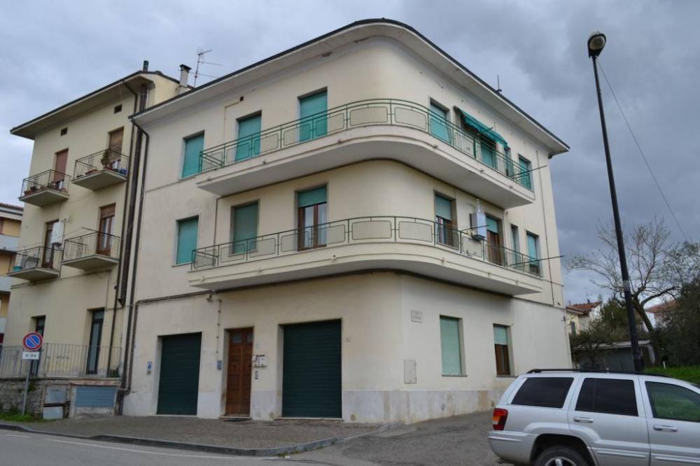 appartamento in vendita a Cortona in zona Camucia