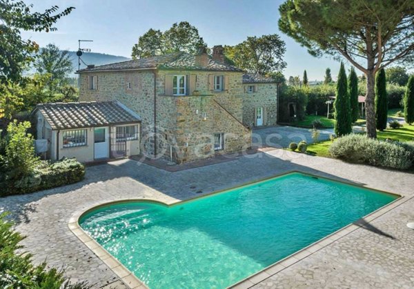 casa indipendente in vendita a Cortona in zona Casale