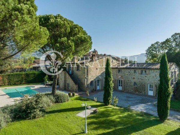 casa indipendente in vendita a Cortona in zona Casale
