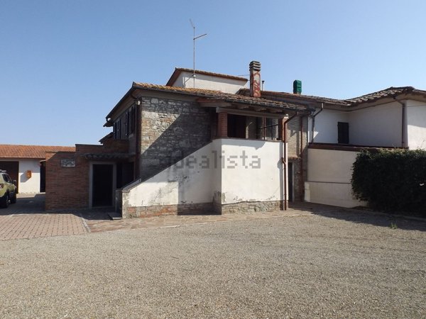 casa indipendente in vendita a Cortona in zona Casale
