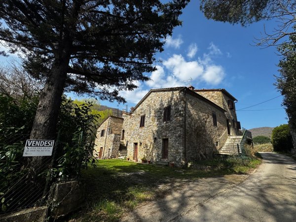 casale in vendita a Cortona in zona Casale