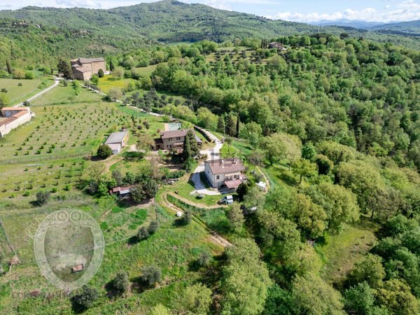 villa in vendita a Cortona in zona Mercatale