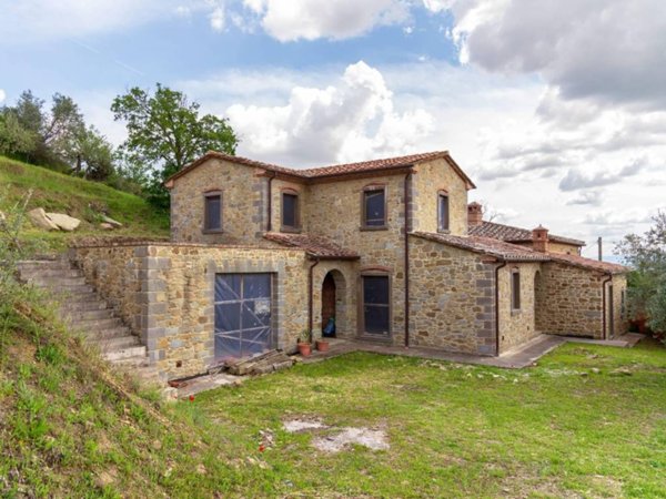 casa indipendente in vendita a Cortona in zona Casale