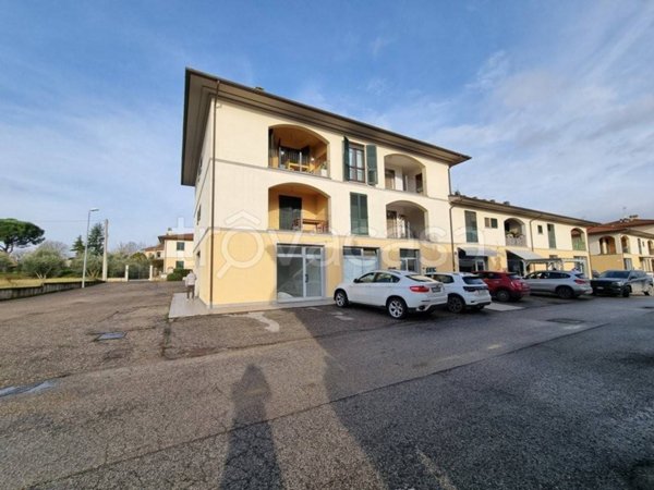 appartamento in vendita a Cortona in zona Camucia