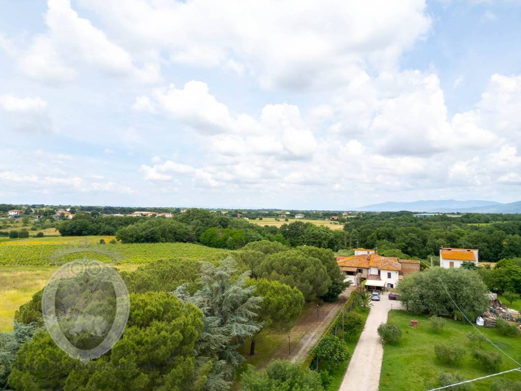 casa indipendente in vendita a Cortona in zona Casale