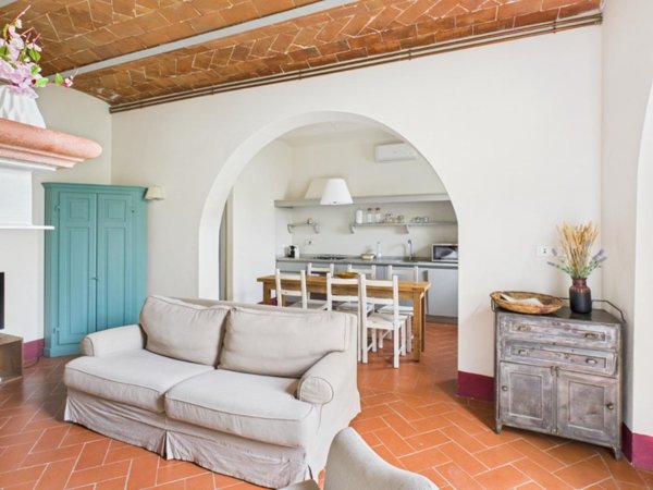 casa indipendente in vendita a Cortona in zona Casale