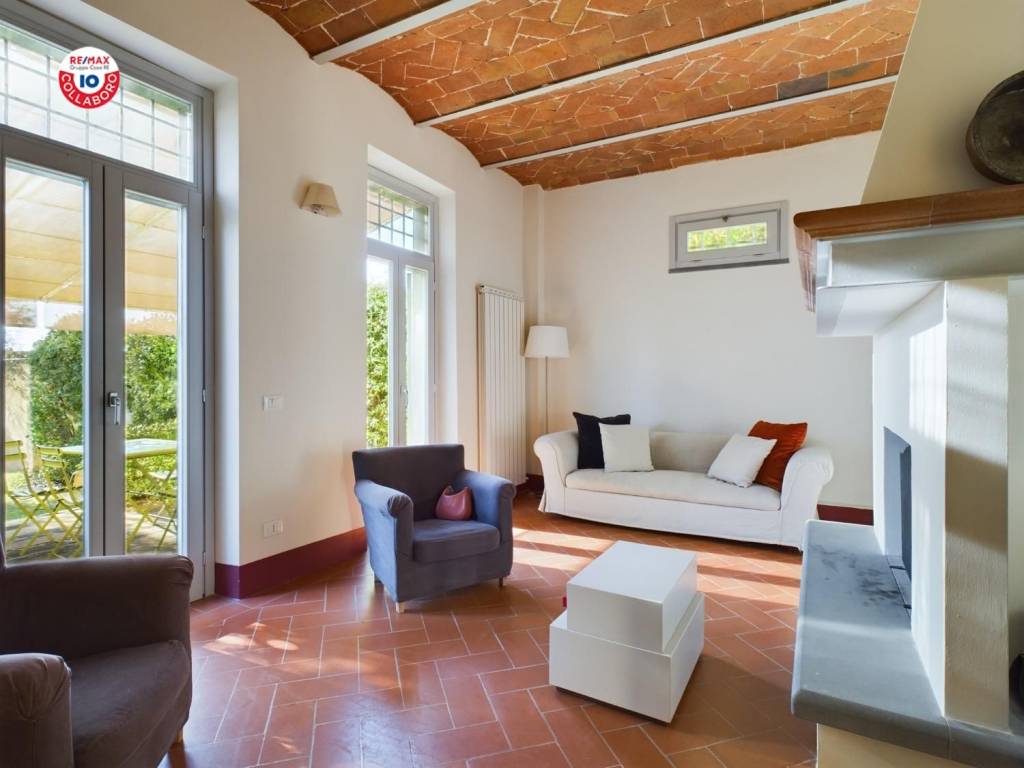 casa indipendente in vendita a Cortona in zona Casale