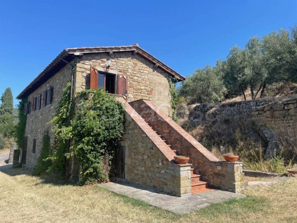 casa indipendente in vendita a Cortona in zona Casale