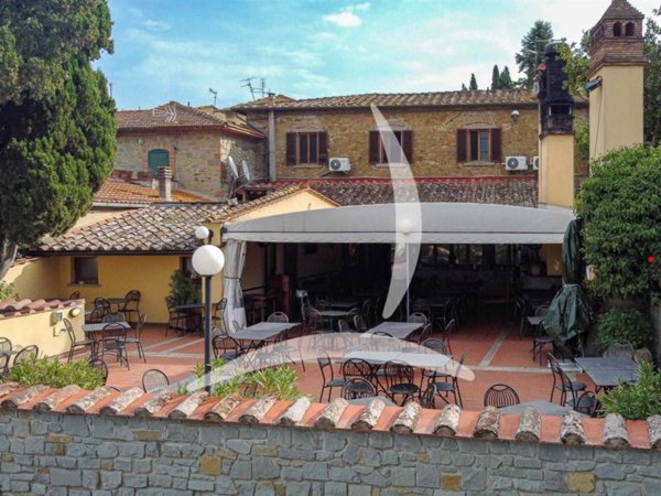 negozio in vendita a Cortona in zona Sodo