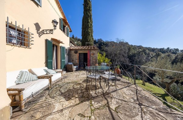 casa indipendente in vendita a Cortona in zona Casale