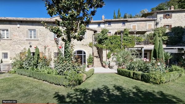 casa indipendente in vendita a Cortona in zona Casale