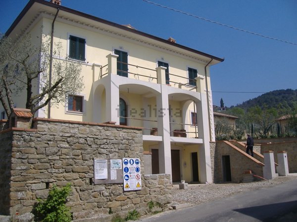 appartamento in vendita a Cortona in zona Mezzavia