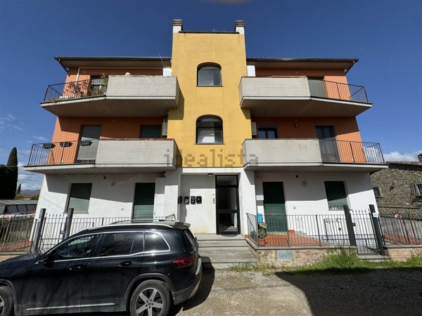 appartamento in vendita a Cortona in zona Fratta