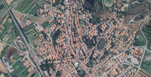 terreno edificabile in vendita a Cortona in zona Camucia