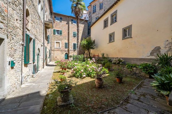 appartamento in vendita a Cortona