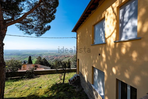 appartamento in vendita a Cortona