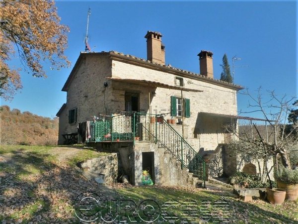 appartamento in vendita a Cortona in zona Casale