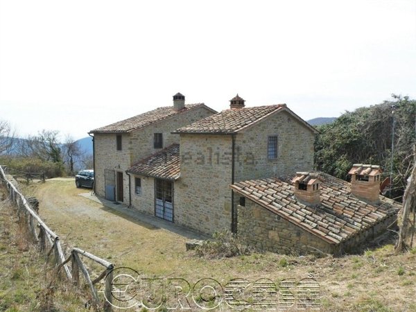casa indipendente in vendita a Cortona in zona Casale