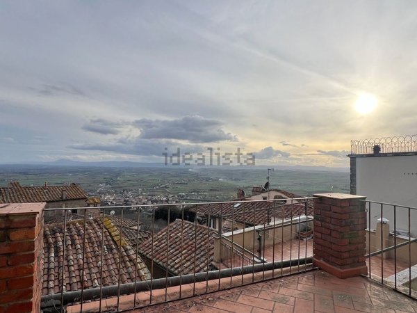 appartamento in vendita a Cortona