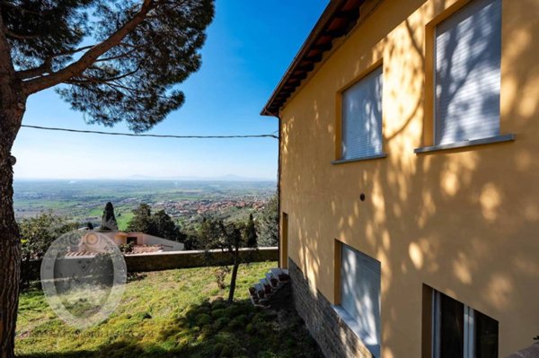 appartamento in vendita a Cortona