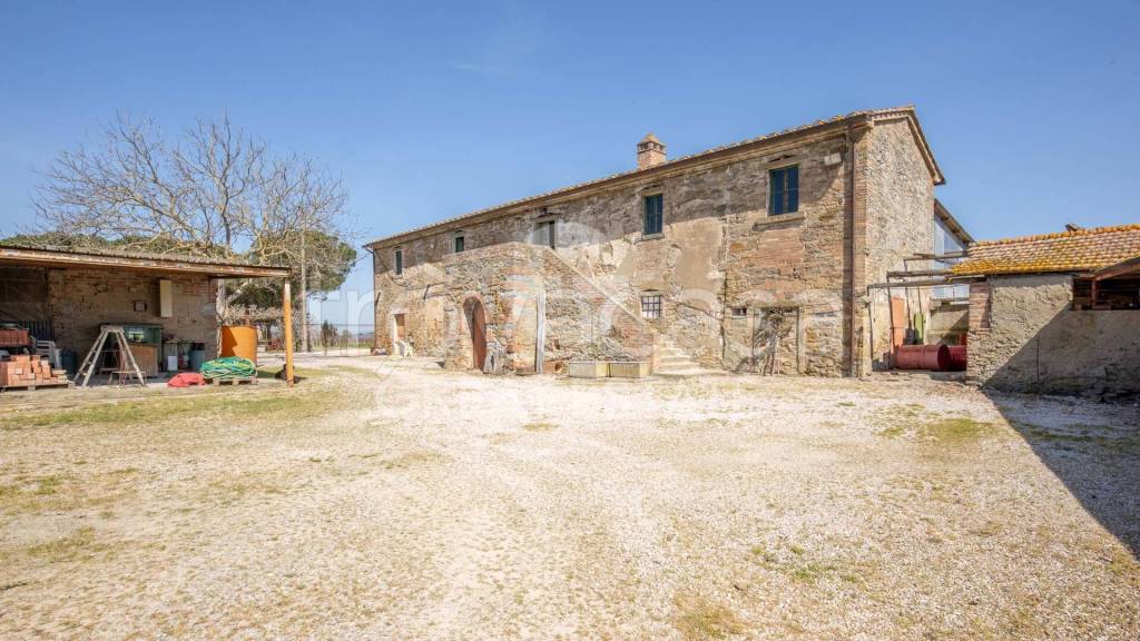 casa indipendente in vendita a Cortona in zona Casale