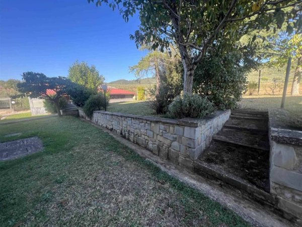 casa indipendente in vendita a Cortona in zona Terontola