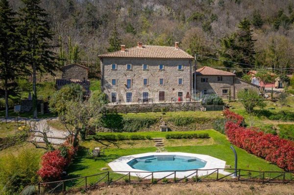 casa indipendente in vendita a Cortona in zona Casale
