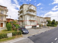 casa indipendente in vendita a Cortona in zona Terontola