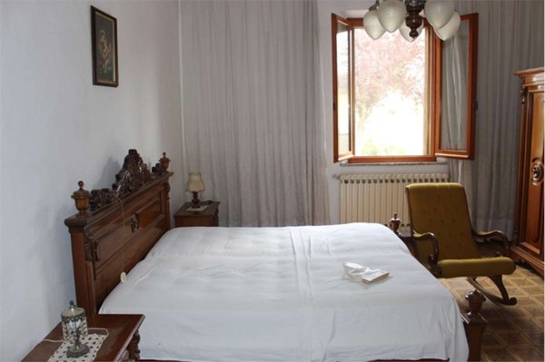 casa indipendente in vendita a Cortona in zona Chianacce