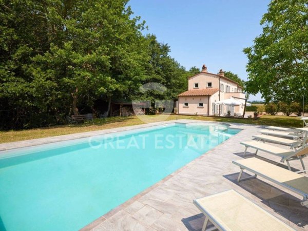 casa indipendente in vendita a Cortona in zona Casale
