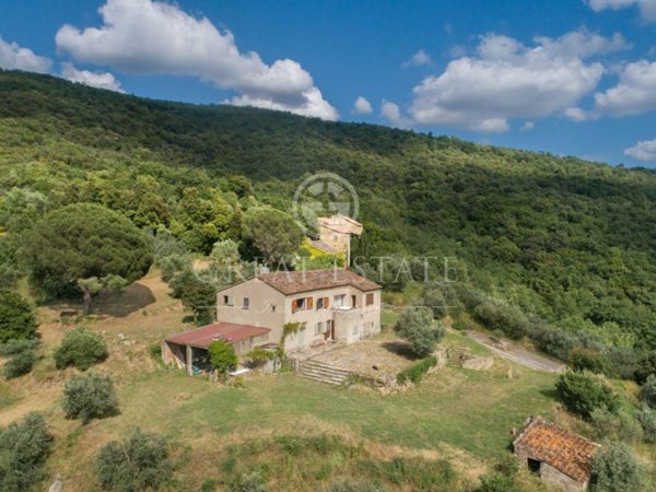 casa indipendente in vendita a Cortona in zona Casale